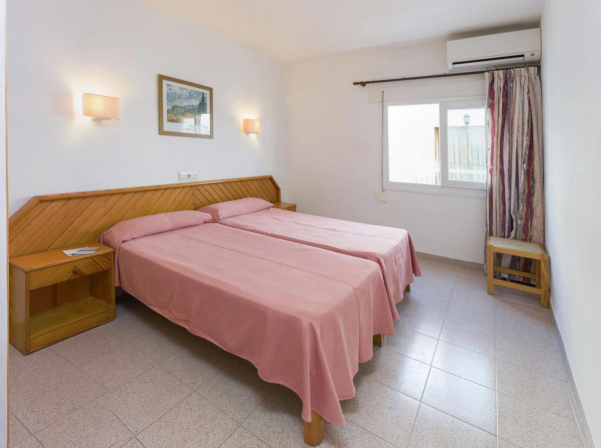 Hostal Roca San Antonio  Bagian luar foto